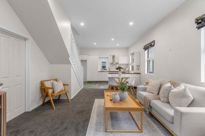 /international/nz/crohane-place-addington-canterbury-380066109230/