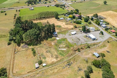 /international/nz/40-onslow-street-east-ohingaiti-manawatu-whanganui-380066146487/