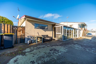 /international/nz/119-north-street-seaview-canterbury-380066090560/