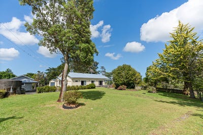 /international/nz/174-kaipara-coast-highway-helensville-rodney-380066098995/