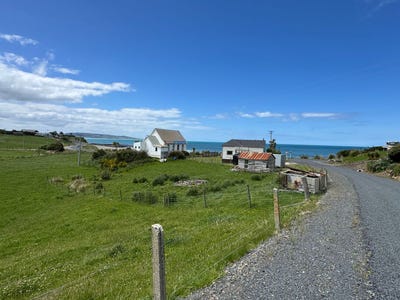 /international/nz/4-wood-street-kaka-point-clutha-380066076752/