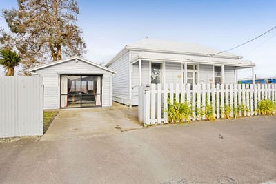 /international/nz/74-union-street-hawera-south-taranaki-380066168968/