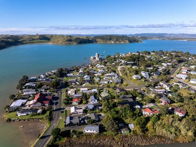 /international/nz/raglan-waikato-380066103209/