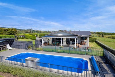 /international/nz/51-wilson-road-urenui-new-plymouth-380066121094/