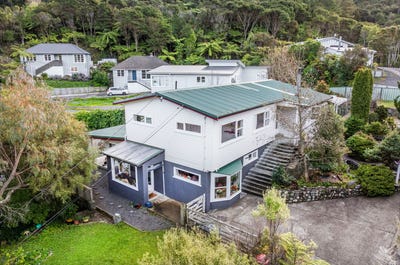 /international/nz/83-bird-grove-stokes-valley-lower-hutt-city-380066110169/