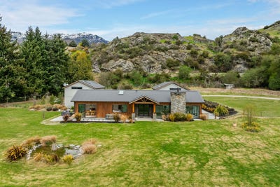 /international/nz/morven-ferry-road-dalefield-wakatipu-basin-queenstown-380066109741/