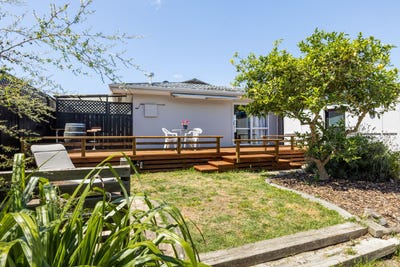 /international/nz/napier-south-napier-city-380066174880/