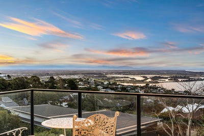/international/nz/mount-pleasant-canterbury-380066099821/