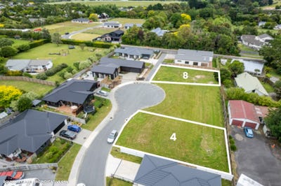 /international/nz/otaki-kapiti-coast-380066104995/