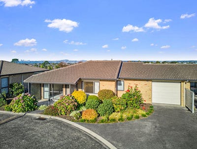 /international/nz/197-royal-road-massey-waitakere-city-380066118214/