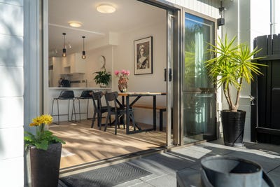/international/nz/freemans-bay-auckland-city-380066117822/