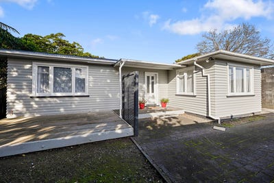 /international/nz/275-coronation-avenue-welbourn-new-plymouth-380066111016/