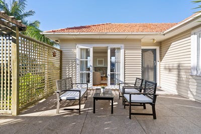 /international/nz/birkenhead-north-shore-city-380066099610/