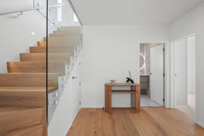 /international/nz/22-soudley-court-jacks-point-queenstown-380066091740/