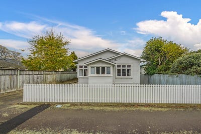 /international/nz/98-wood-street-takaro-palmerston-north-city-380066109210/