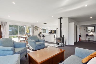 /international/nz/3-kereru-close-oxford-waimakariri-380066095107/