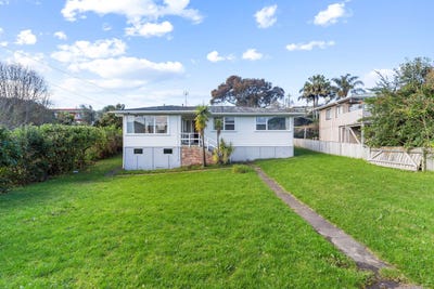 /international/nz/kelston-waitakere-city-380066078770/