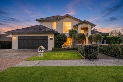 /international/nz/1-red-oak-place-schnapper-rock-north-shore-city-380066181195/