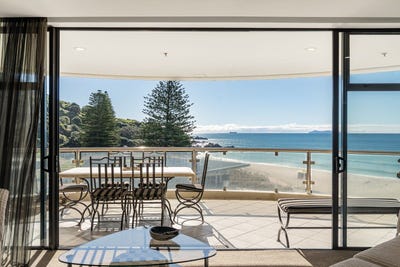 /international/nz/1-marine-parade-mount-maunganui-tauranga-380066121201/