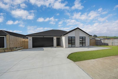 /international/nz/171-hitchen-road-pokeno-franklin-380066102354/