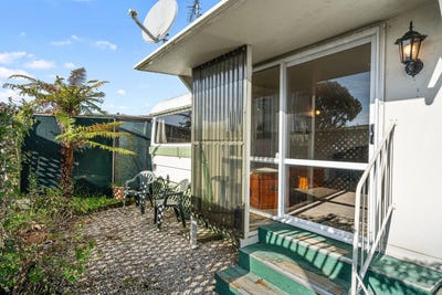 /international/nz/70-beach-road-tahunanui-nelson-bays-380066167806/