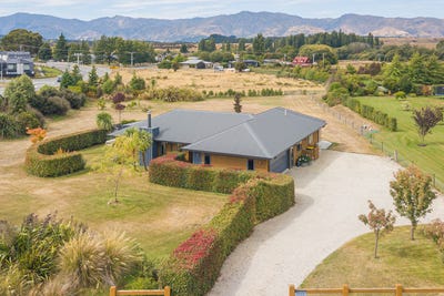 /international/nz/1-jack-young-place-albert-town-wanaka-380066124183/