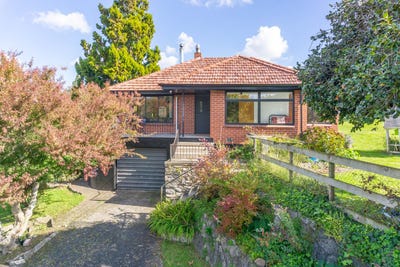 /international/nz/18-hall-street-kihikihi-waipa-380066122140/