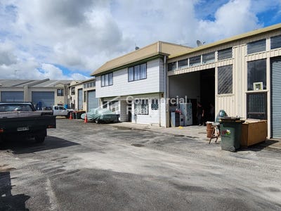 /international/nz/9-markedo-place-papakura-auckland-380066128415/