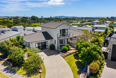 /international/nz/43-tuturu-view-ruakaka-whangarei-380066118422/