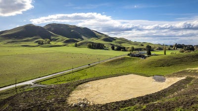 /international/nz/1427-middle-road-poukawa-hastings-380066080831/