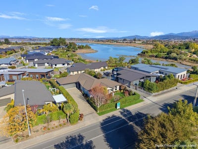 /international/nz/81-old-wharf-road-motueka-tasman-380066179980/