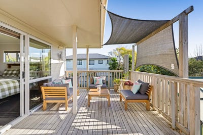 /international/nz/bell-block-new-plymouth-380066112792/