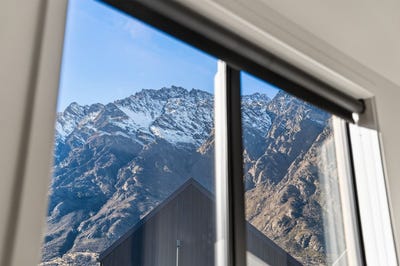 /international/nz/2-elevator-lane-jacks-point-queenstown-380066179813/