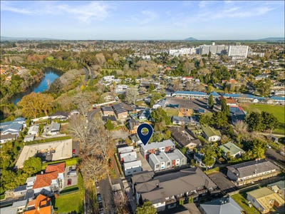 /international/nz/16-hammond-street-hamilton-central-hamilton-city-380066109219/