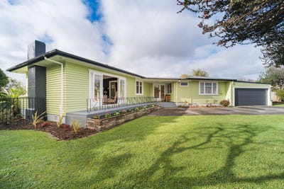 /international/nz/woburn-place-takaro-palmerston-north-city-380066122134/