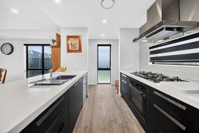 /international/nz/39-croydon-street-woodend-waimakariri-380066168322/