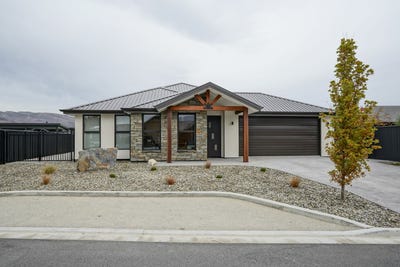 /international/nz/151-high-street-leeston-selwyn-380066091378/
