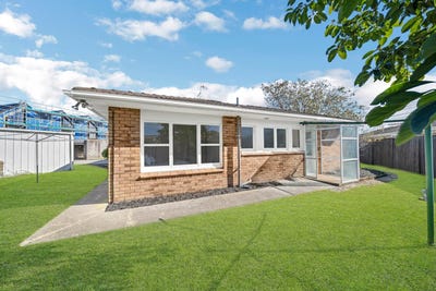 /international/nz/ellerslie-auckland-city-380066180461/
