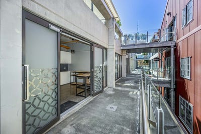 /international/nz/auckland-central-auckland-city-380066149585/