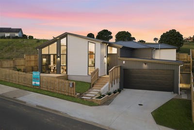 /international/nz/gulf-harbour-rodney-380066122191/