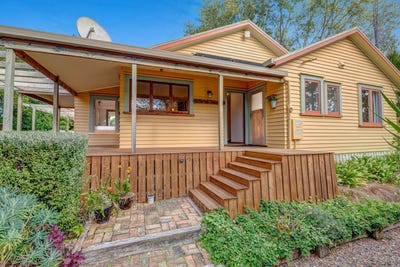 /international/nz/332-komokoriki-hill-road-makarau-rodney-380066082673/