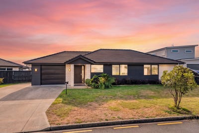 /international/nz/3-wahaika-way-papamoa-tauranga-380066179166/