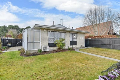 /international/nz/parklands-christchurch-city-380066174735/