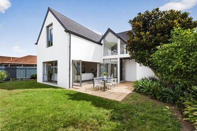 /international/nz/one-tree-hill-auckland-city-380066174864/