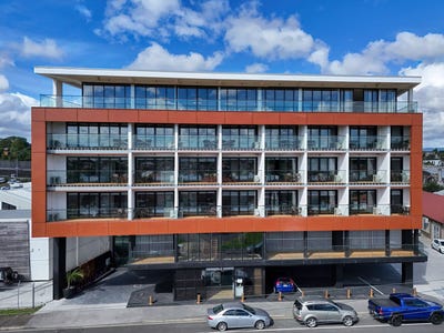 /international/nz/180-stoddard-road-mount-roskill-auckland-city-380066149902/