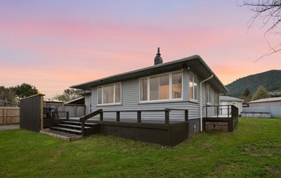/international/nz/3-liane-place-mangakakahi-rotorua-380066109365/