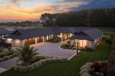 /international/nz/29-mapleham-drive-pegasus-waimakariri-380066120341/