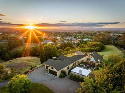 /international/nz/100-kopanga-road-havelock-north-hastings-380066169332/