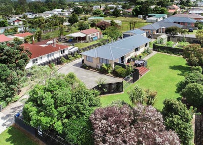 /international/nz/11-stout-street-westport-buller-380066106422/