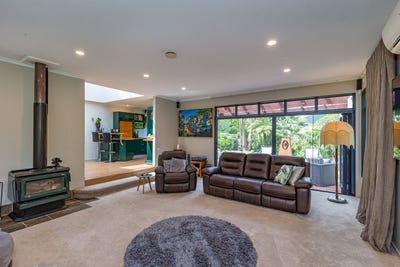 /international/nz/28-wallace-loop-road-levin-horowhenua-380066111192/